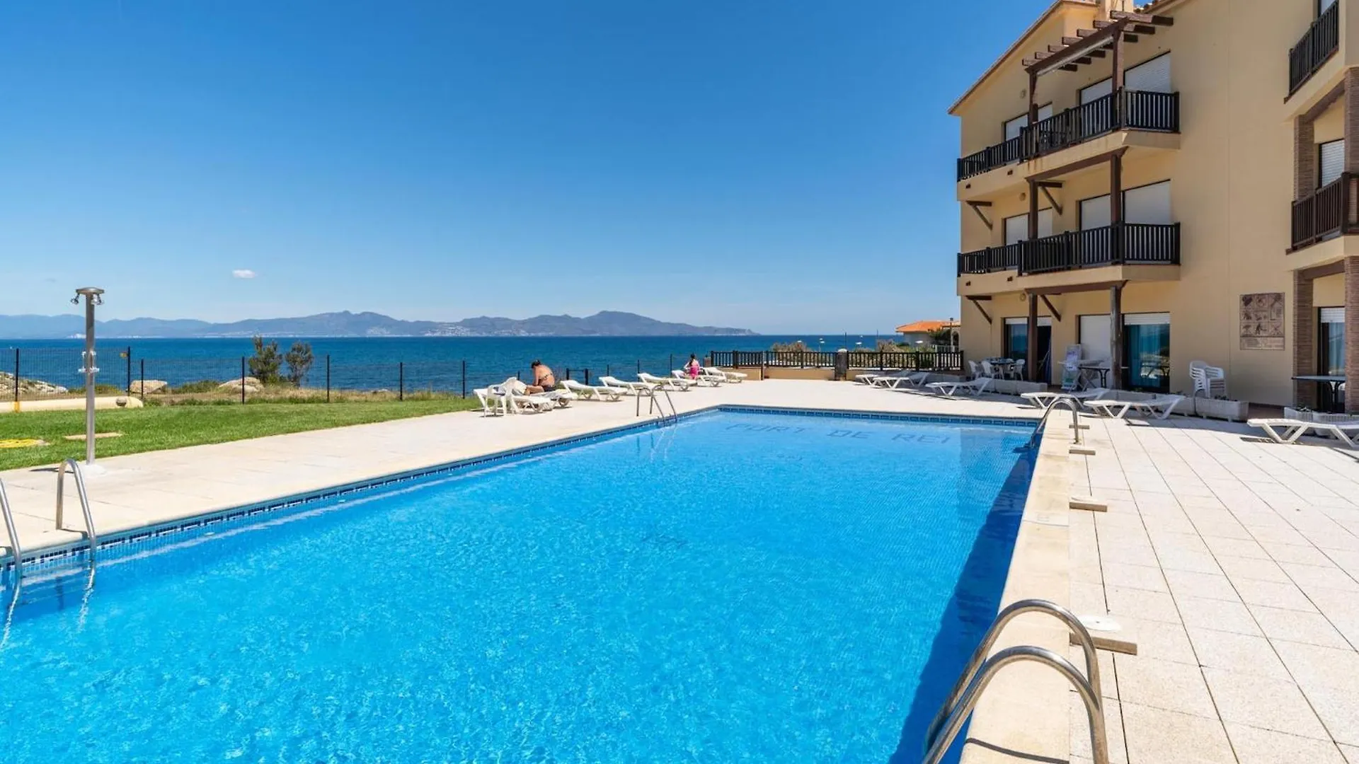 Apartment Near Illa Mateua Beach L'Escala