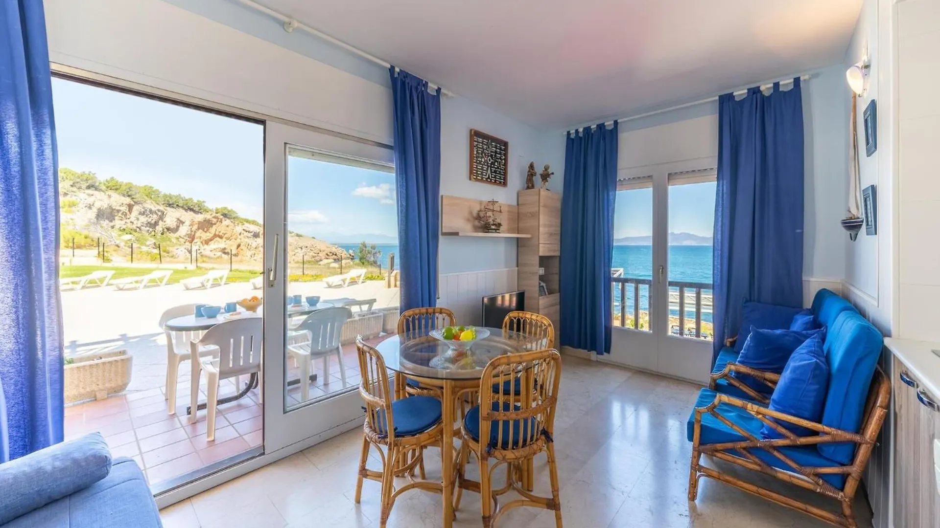 Apartment Near Illa Mateua Beach L'Escala